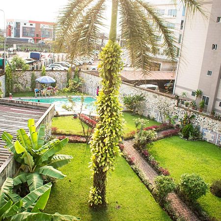 Clos D'Anthony Residence Bonanjo Douala Luaran gambar