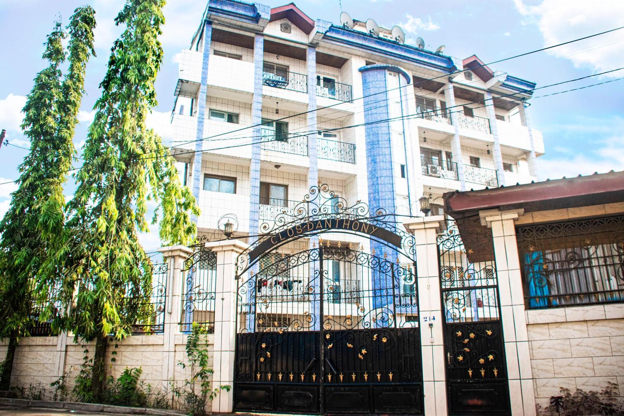 Clos D'Anthony Residence Bonanjo Douala Luaran gambar