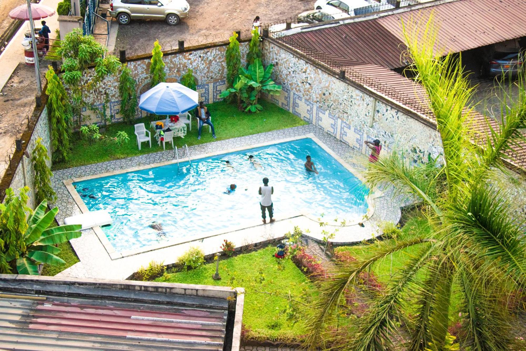 Clos D'Anthony Residence Bonanjo Douala Luaran gambar